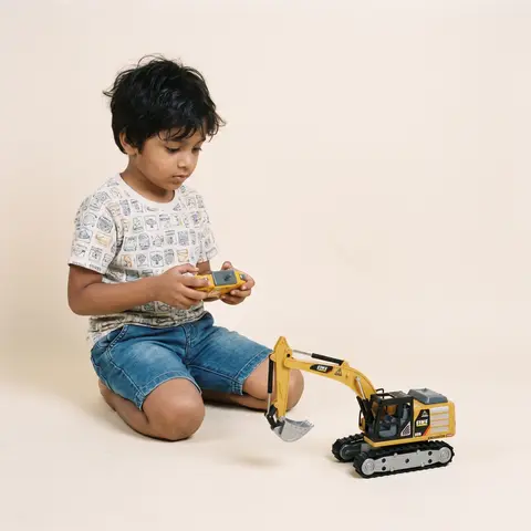 3-in-1 RC Excavator Toy Construction Truck with Alloy Bucket Rock Breaker & Grapple