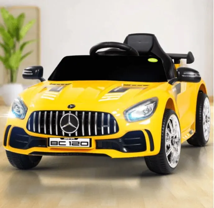 Spyder Pro Battery Operated Car - White/Yellow/Red view 3