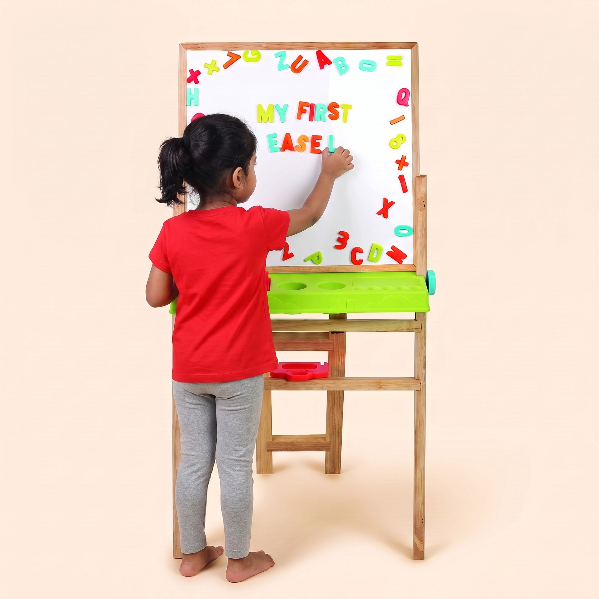 Funskool My First Easel