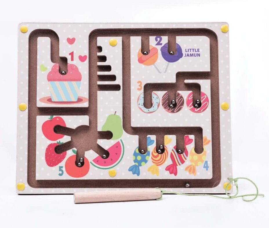 Candy Magnet Maze Board
