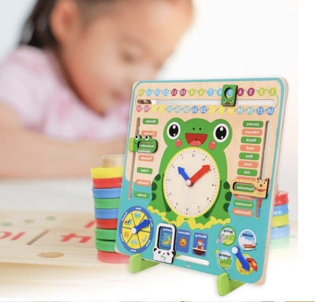 Interactive Frog  Clock with Calendar & seasons; view 2