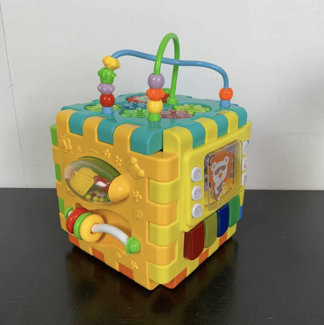 Plastic Activity Cube